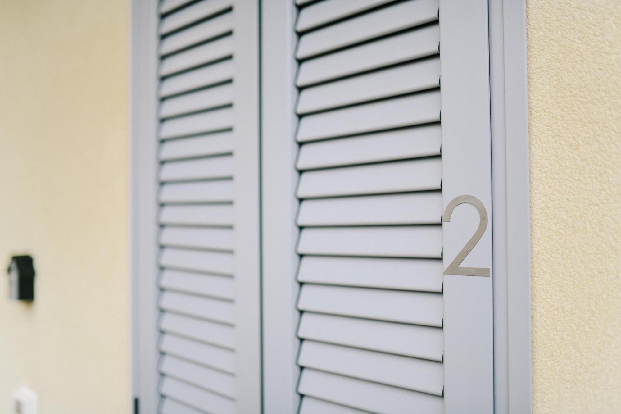 Lora Rose Suite ,Free Parking, Self Check In,2 Como Eksteriør bilde