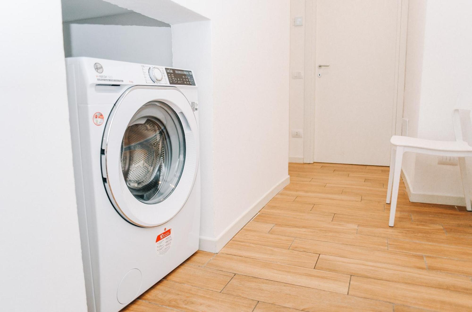 Lora Rose Suite ,Free Parking, Self Check In,2 Como Eksteriør bilde