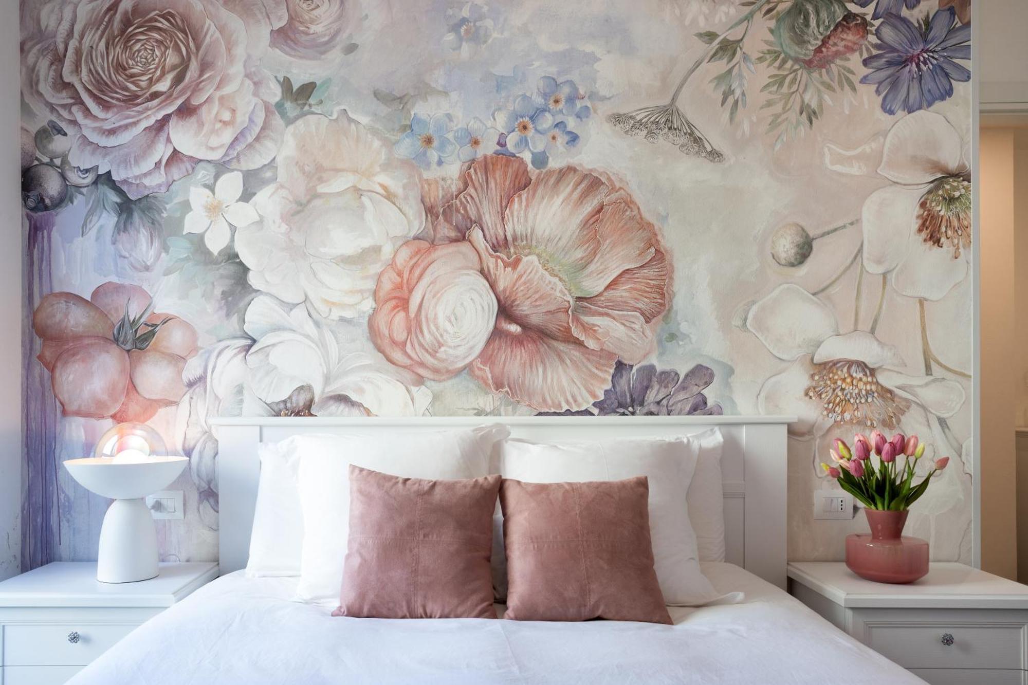Lora Rose Suite ,Free Parking, Self Check In,2 Como Eksteriør bilde
